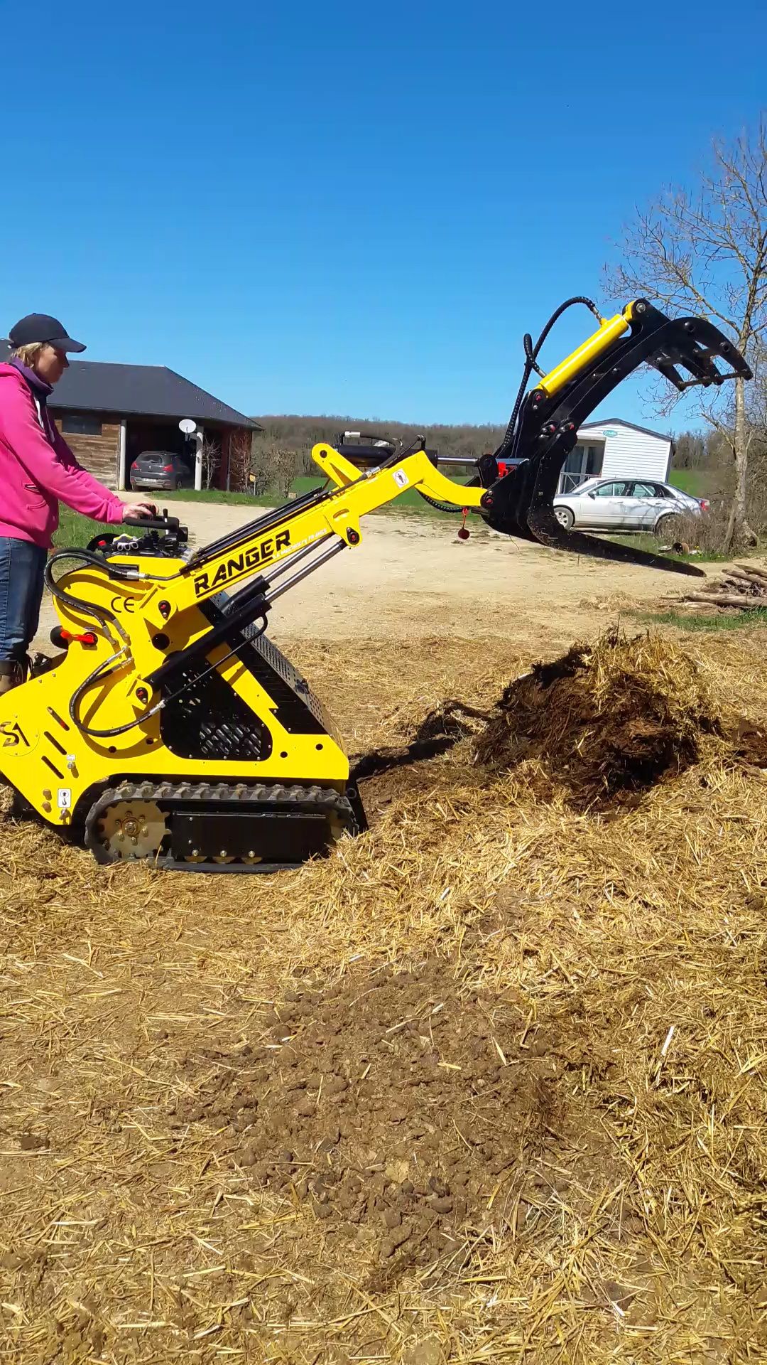 Chargeur transportable dans un fourgon ou remorque
