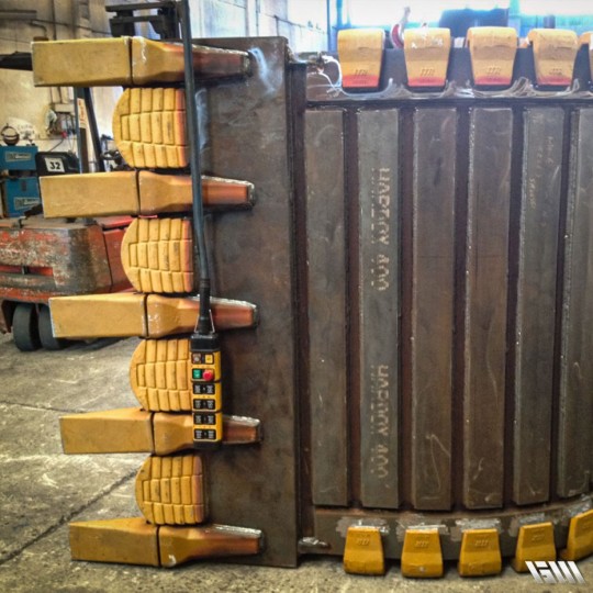 Godet carrière HDV - usage très sévère pour pelles jusqu'à 400 tonnes - CORAZZA BENNE_5