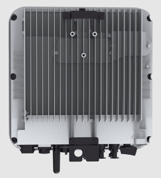 Onduleur solaire Huawei avec option de connexion WLAN et 4G