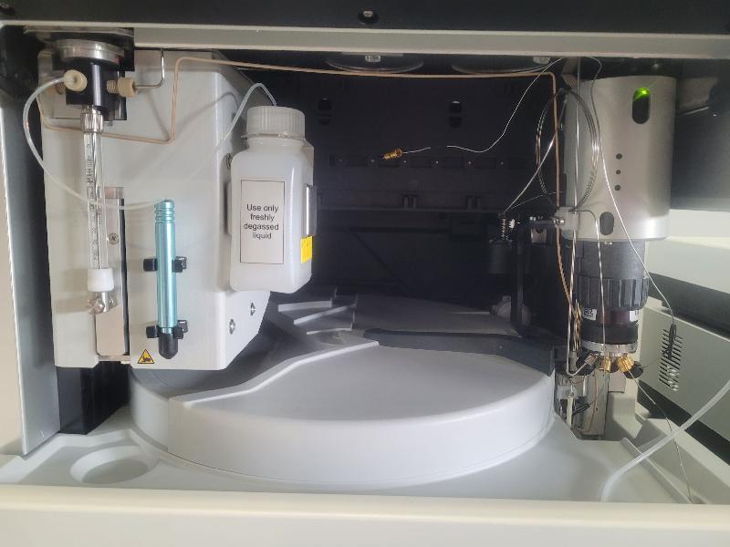 Système de chromatographie hplc shimadzu / dionex ultimate 3000 uhplc_5
