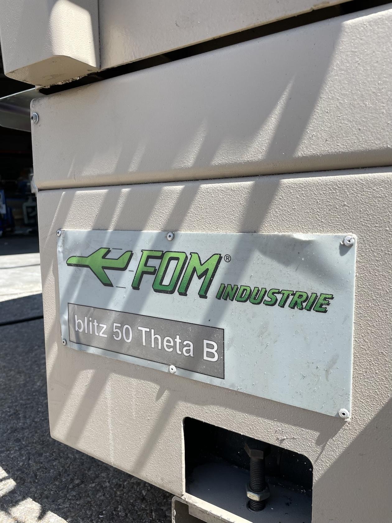 Tronçonneuse à double tête avec lame en widia Ø 500 mm, déplacement motorisé et inclinaison contrôlée électroniquement - Occasion - marque FOAM - type BLITZ 50 THETA B_5