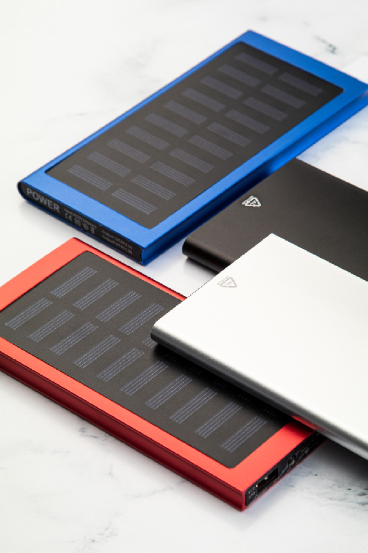 Power Bank en aluminium recyclé avec chargeur solaire intégré - 4000 mAh - 2 ports USB et USB-C_5