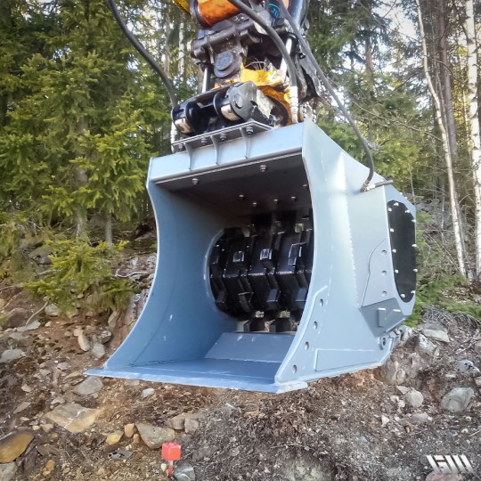 Godet concasseur Série VPCH - Fabrication finlandaise - Pour pelle de 22 à 40 tonnes - Marque VIPER METAL_5