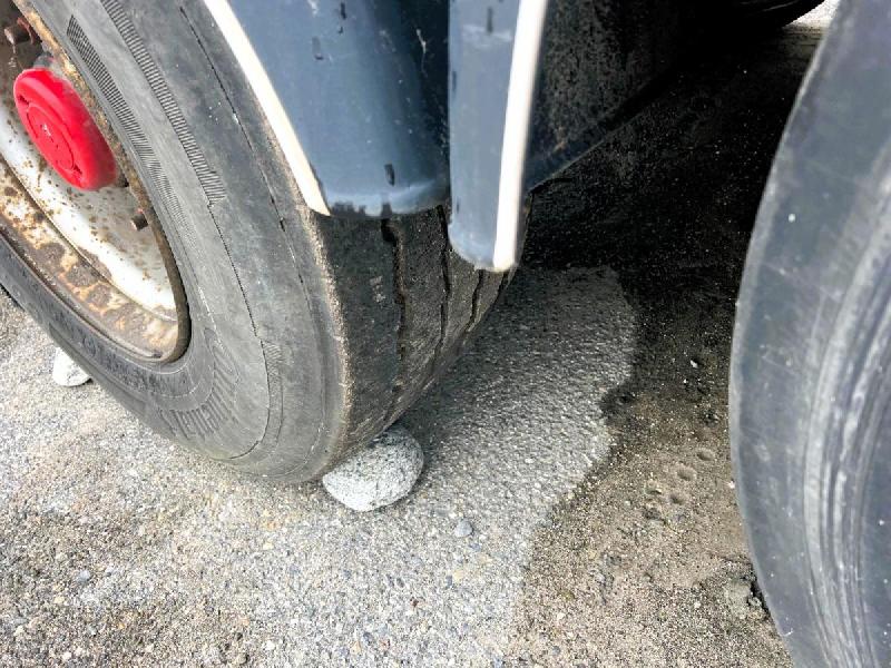 FRUEHAUF plateau 3 essieux_5