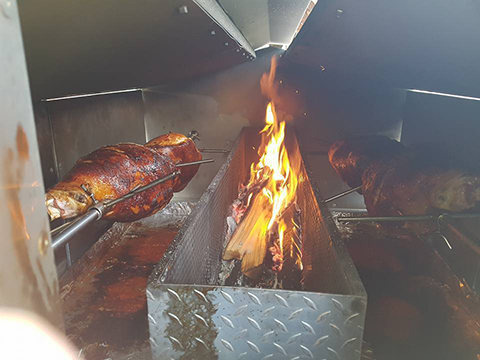 Tournebroche à louer pour repas d’entreprise ou fêtes de famille