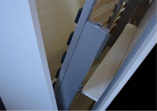 Armoire lit avec fixation murale obligatoire