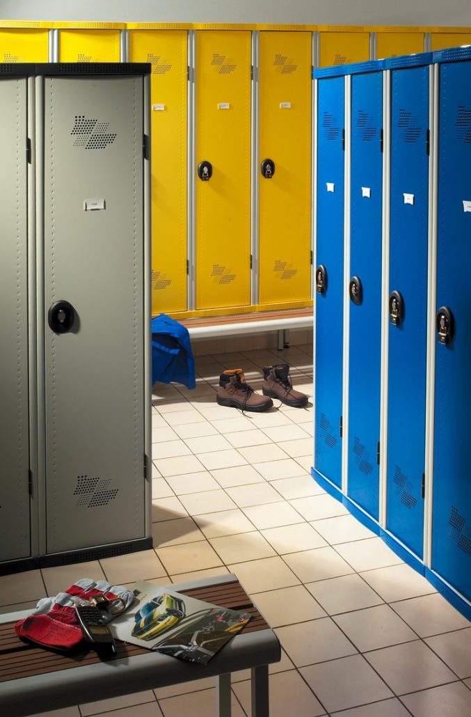 Vestiaire  métallique robuste et sécurisé : une solution de rangement pour vos espaces professionnels_5