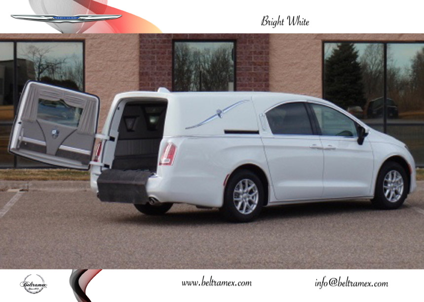 Véhicule funéraire Chrysler Pacifica MK avec compartiment large