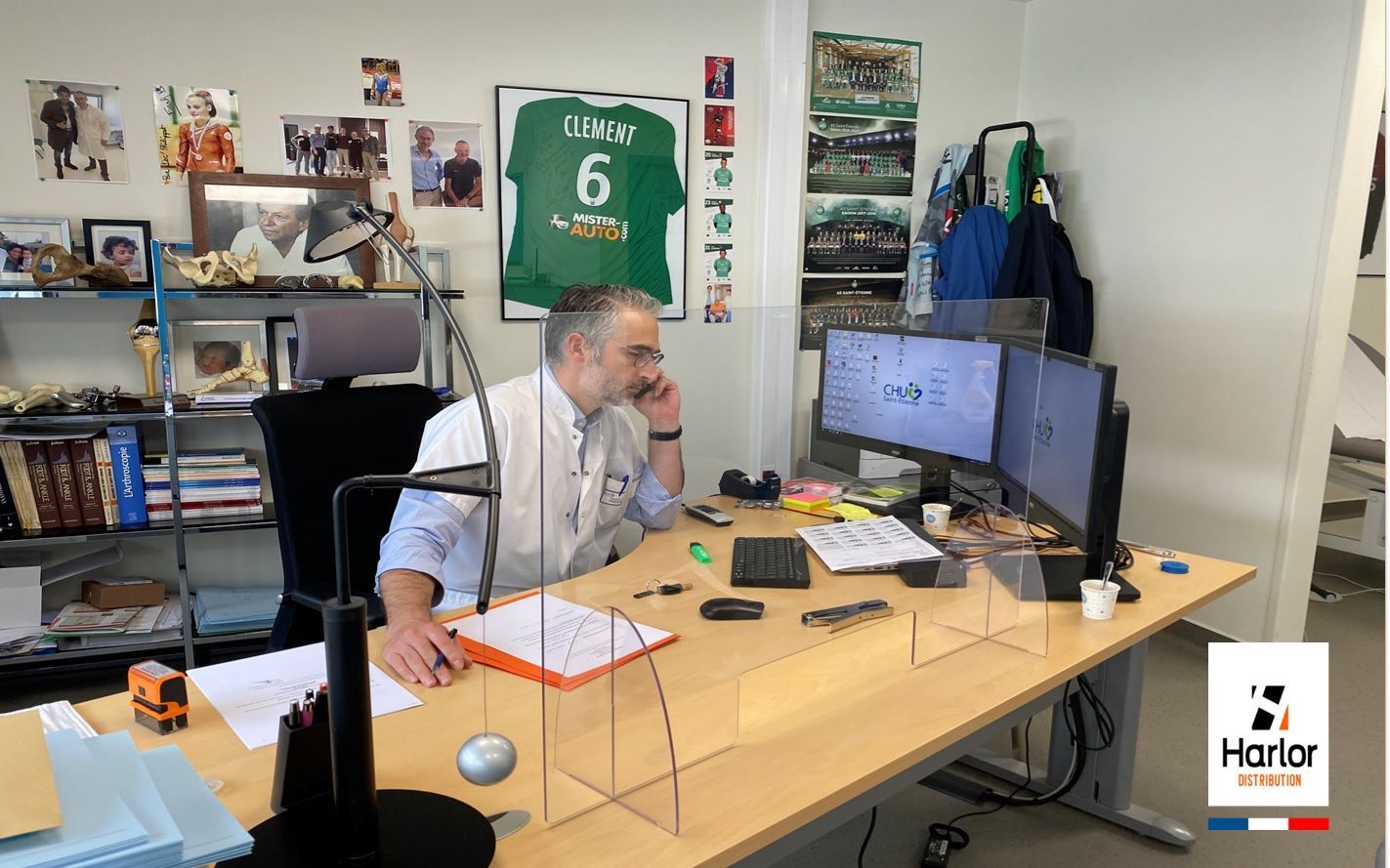 Hygiaphone mobile en plastique - Protection de comptoir en PMMA incolore ou PETG pour commerçants_5