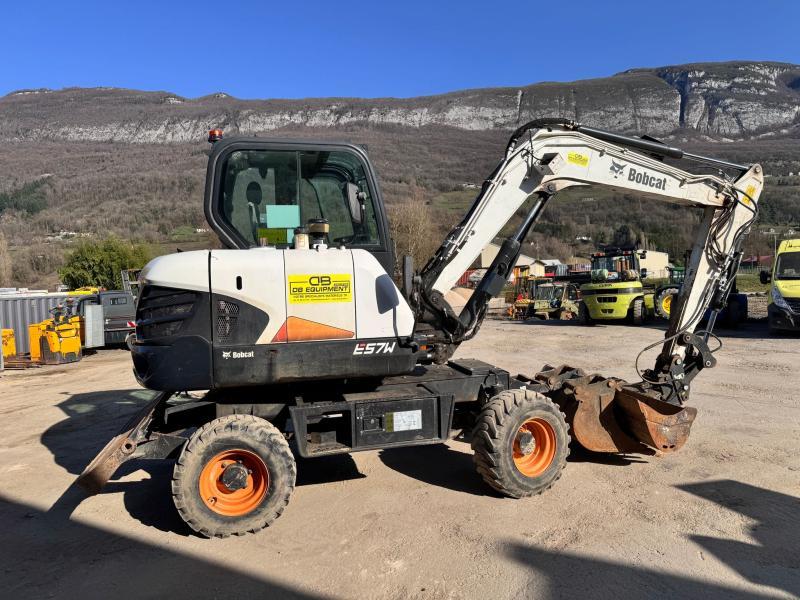 Bobcat E57W Pelle à pneus 6T_5