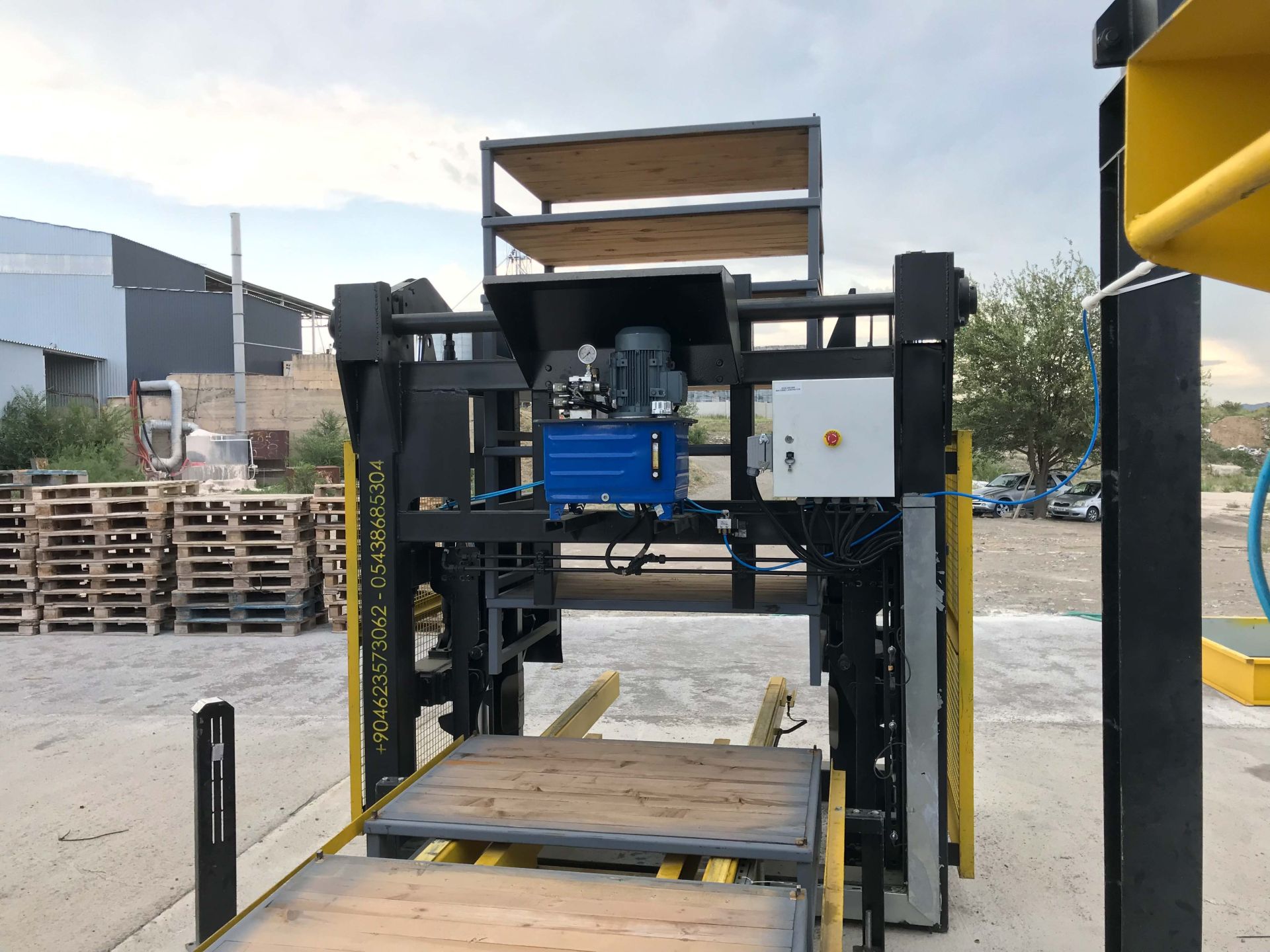 Machine à briquettes automatique PRS-1200 - Capacité 12000 briquettes en 8h - BEYAZLI GROUP_5