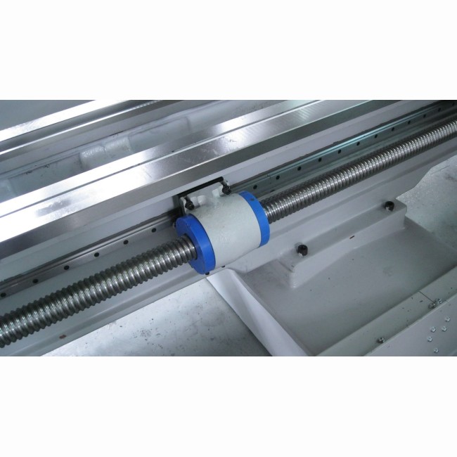 Tour CNC à banc plat moderne et de haute précision - MICROCUT BNC 28 - Pour pièces lourdes jusqu'à 3000 kg_5