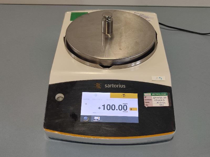 Balance de précision SARTORIUS QUINTIX 1102 1CFR  1100g / 0,01g_5