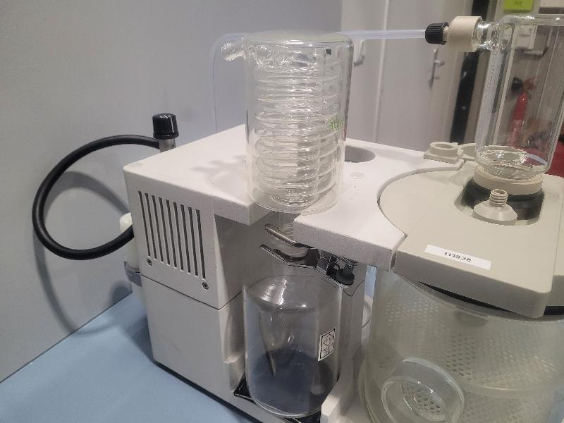 Scrubber BUCHI K-415 Système d'aspiration et neutralisation des vapeurs d'acide_5