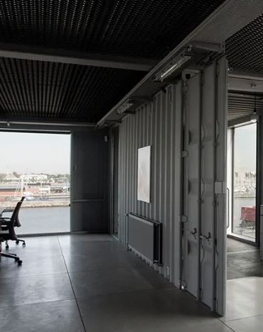 Container  bureau  de chantier et base vie : une solution robuste, fonctionnelle, empilable et modulable_5