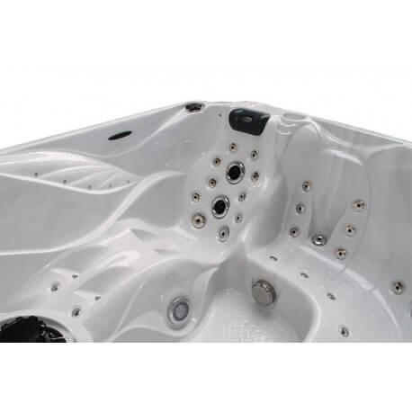 THE ADMIRE - Spa-jacuzzi portable 6 places dont 2 allongées - 230 x 230 x 91 cm - 60 jets, Aqua Rolling et système audio IPOD_5