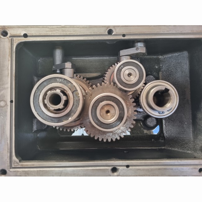 Fraiseuse conventionnelle polyvalente et performante ARROW - FT730G_5