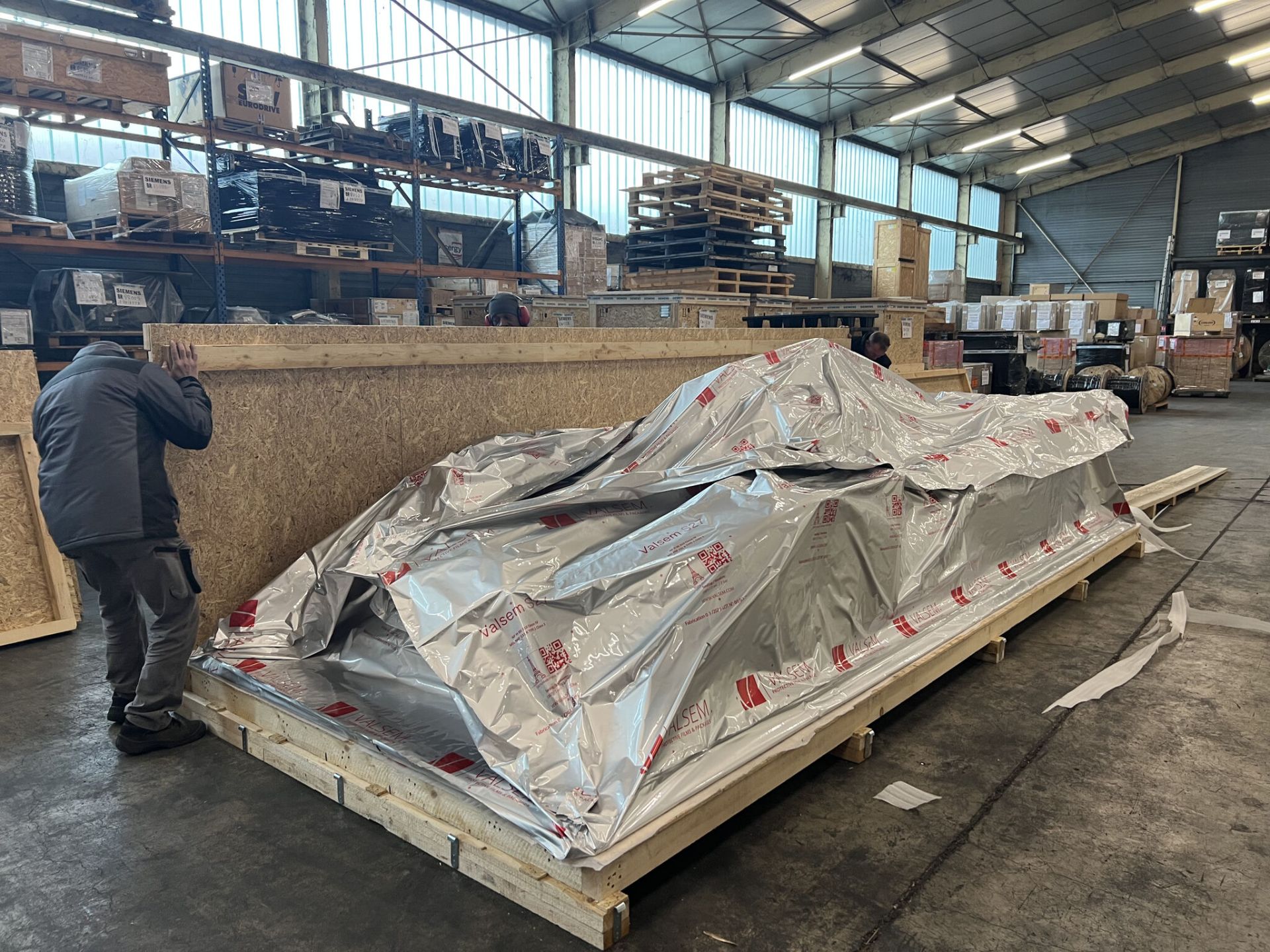 Caisse en bois navette sur-mesure en OSB F- Réutilisable - NIMP15 SEI 4C - Fret Maritime_5