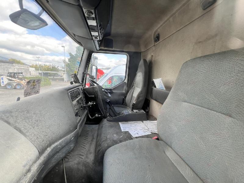 RENAULT camion balayeur scarab major_5