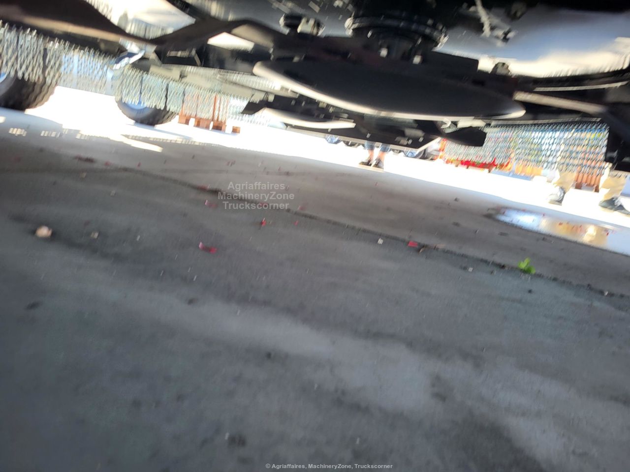 Gyrobroyeur polyvalent, idéal pour couper et broyer l'herbe, les mauvaises herbes, pour faucher les chaumes et les buissons - PRONAR KPR500_6