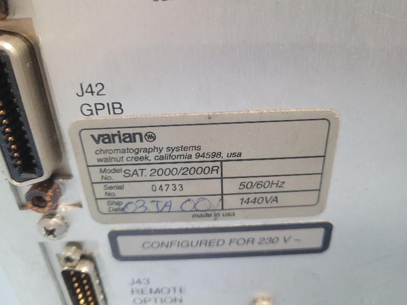Détecteur de masse VARIAN Saturn 2000 pour pièces de chromatographes en phase gazeuse CP3800_5