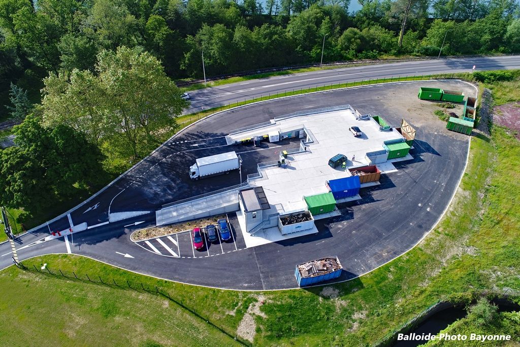 Quai adaptable en béton pour zones protégées