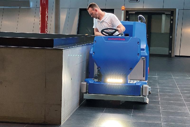 ARA 100 BM 200 Autolaveuse Columbus_5