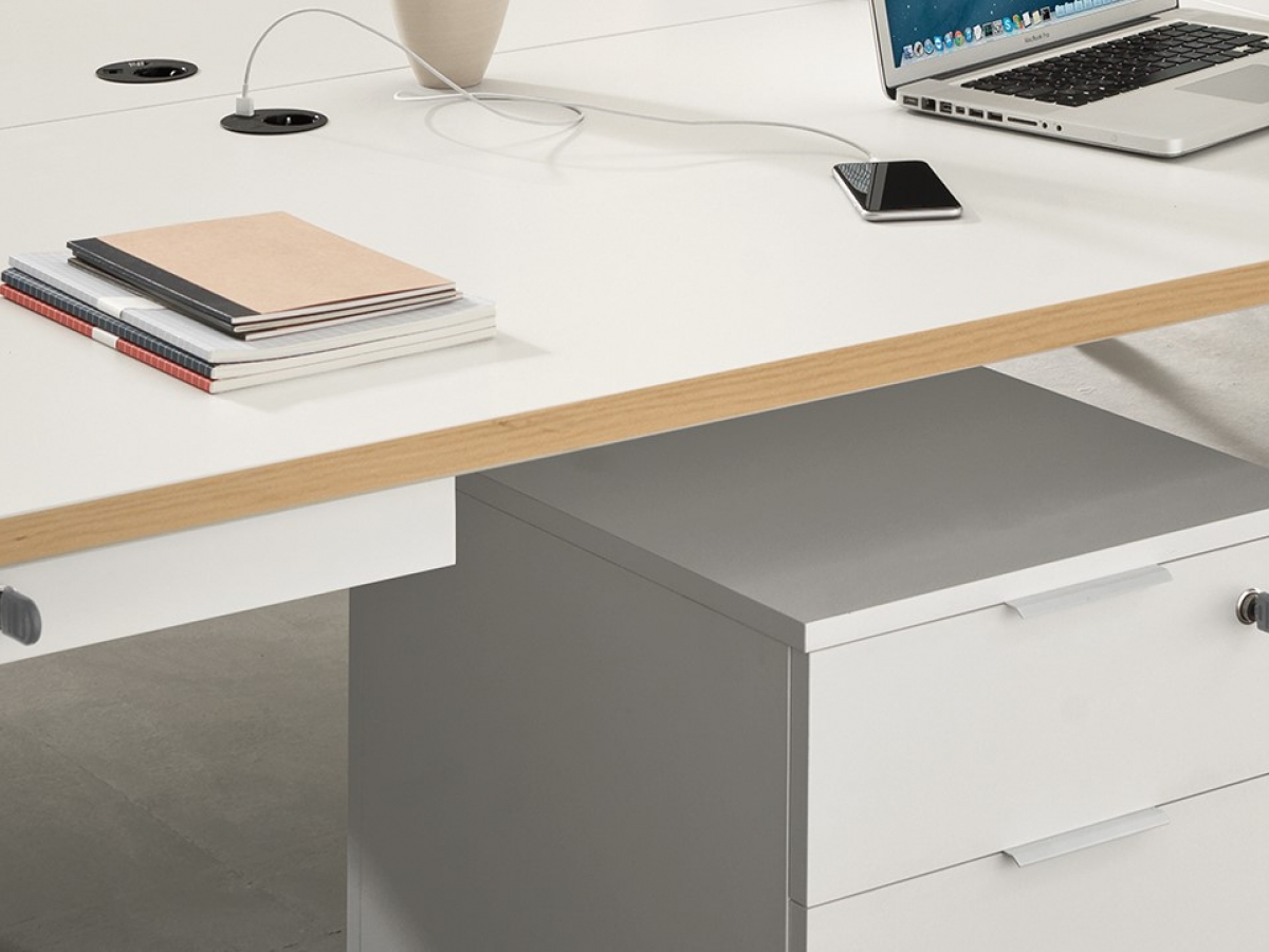 Bureau open space esthétique et facile à monter -PIGRECO LOOP_5