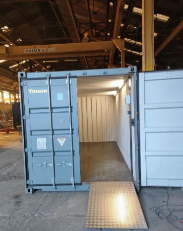 Container de stockage sportif pour une protection maximale contre les intempéries, les vols et l'humidité_5