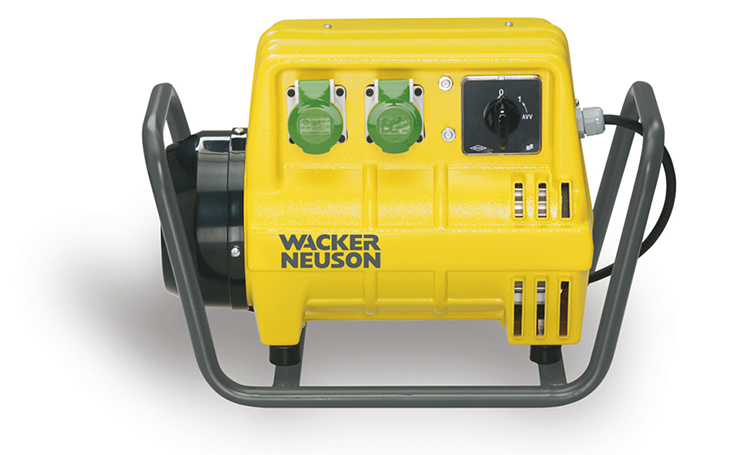 Aiguille vibrante wacker neuson alimentée par un convertisseur de fréquence externe_5