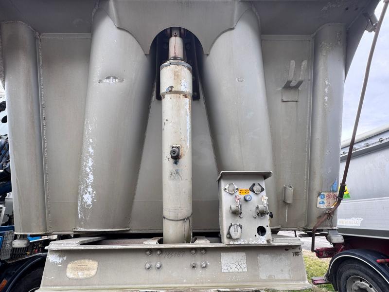 Benalu C54CMS01 benne TP 3 essieux_5