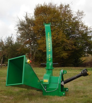 Broyeur de branches  autonome  à 4 ou 6 couteaux radiaux de 150 mm  avec moteur thermique et automoteur - SUPER-PAIN 450 option T / option G avec moteur essence_5