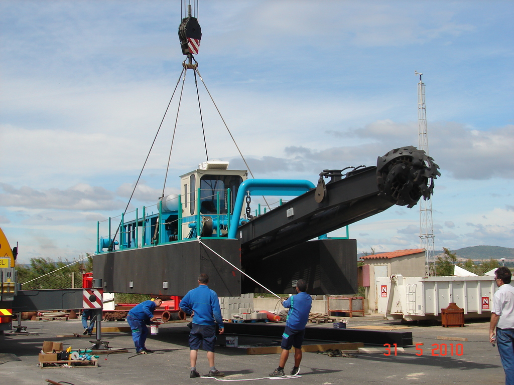 Dragues à cutter - solutions de dragage efficaces_5