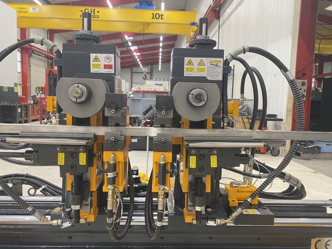 Cintreuse double têtes CSM - F - Compacte, rigide et haute qualité de cintrage_5