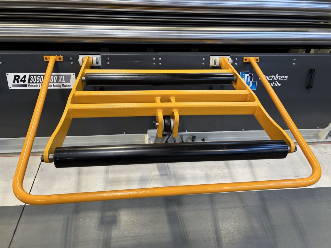 Rouleuse 4 rouleaux motorisée ADFORM R4-XL - pupitre de commande - tôles jusqu'à 4100mm_5