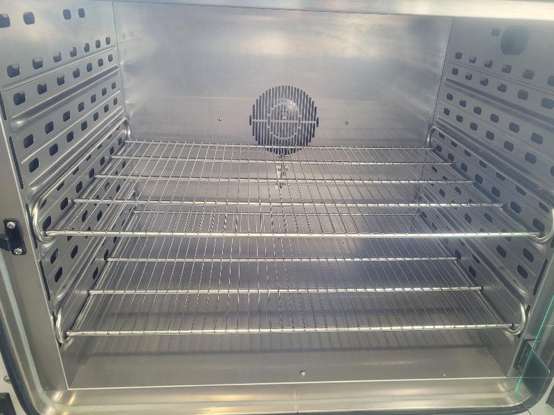 Incubateur / étuve réfrigéré BINDER KB-115 avec convection forcée 100°C_5