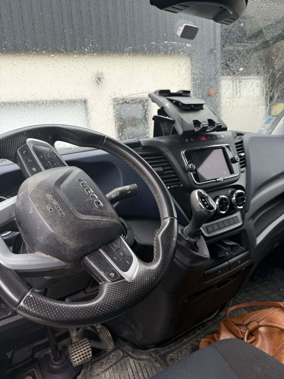 LD260 - iveco daily 35S18 L3H2 frigorifique_5