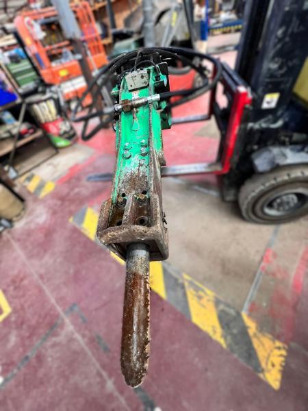 MONTABERT M900 BRH Marteau hydraulique pour 15-25T_5