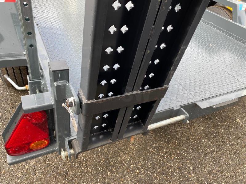 MOIROUD tr3500 3 essieux 3t5 neuve MOIROUD noire large_5