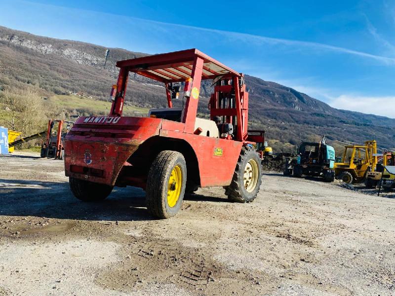 MANITOU MC20P Chariot élévateur tout terrain_5
