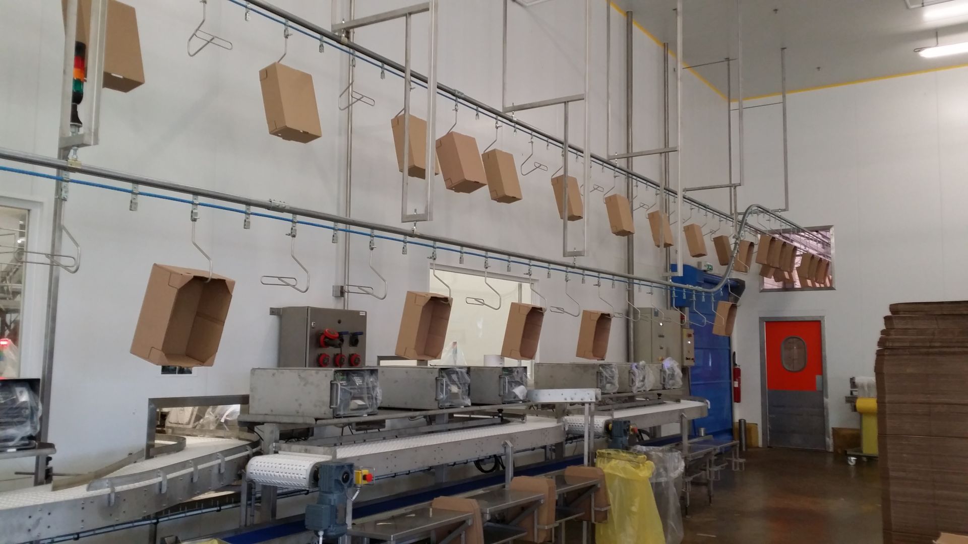 Convoyeur à câble monorail  en circuit fermé  pour une manutention aérienne simple, propre et silencieux- ORION_5