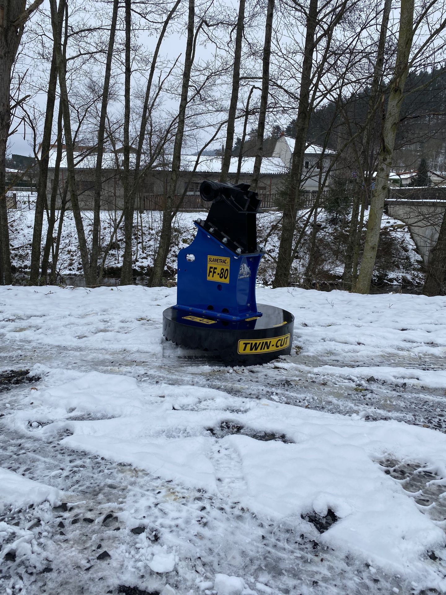 Gyrobroyeur FF80 - pour pelleteuses 2,8 à 8t - sylviculture - largeur 830 mm_5