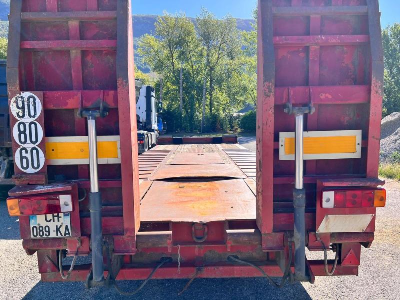 Castera TS243B Remorque porte engins 3 essieux_5