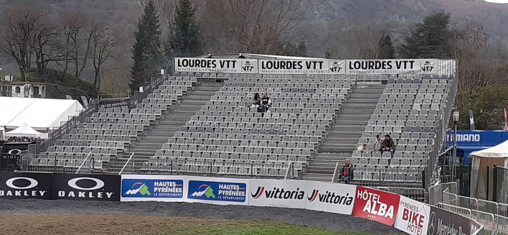 Location de gradins avec livraison et installation techniques