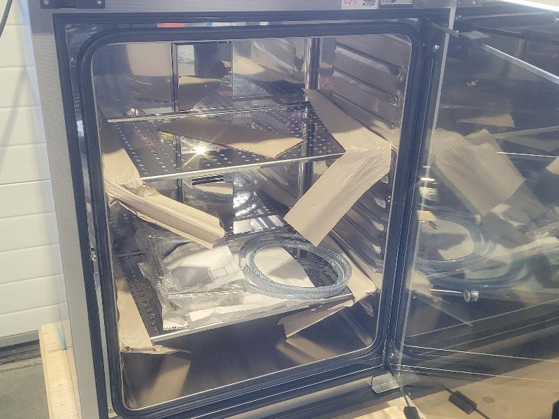 Incubateur / étuve à Co2 MEMMERT ICO150_5