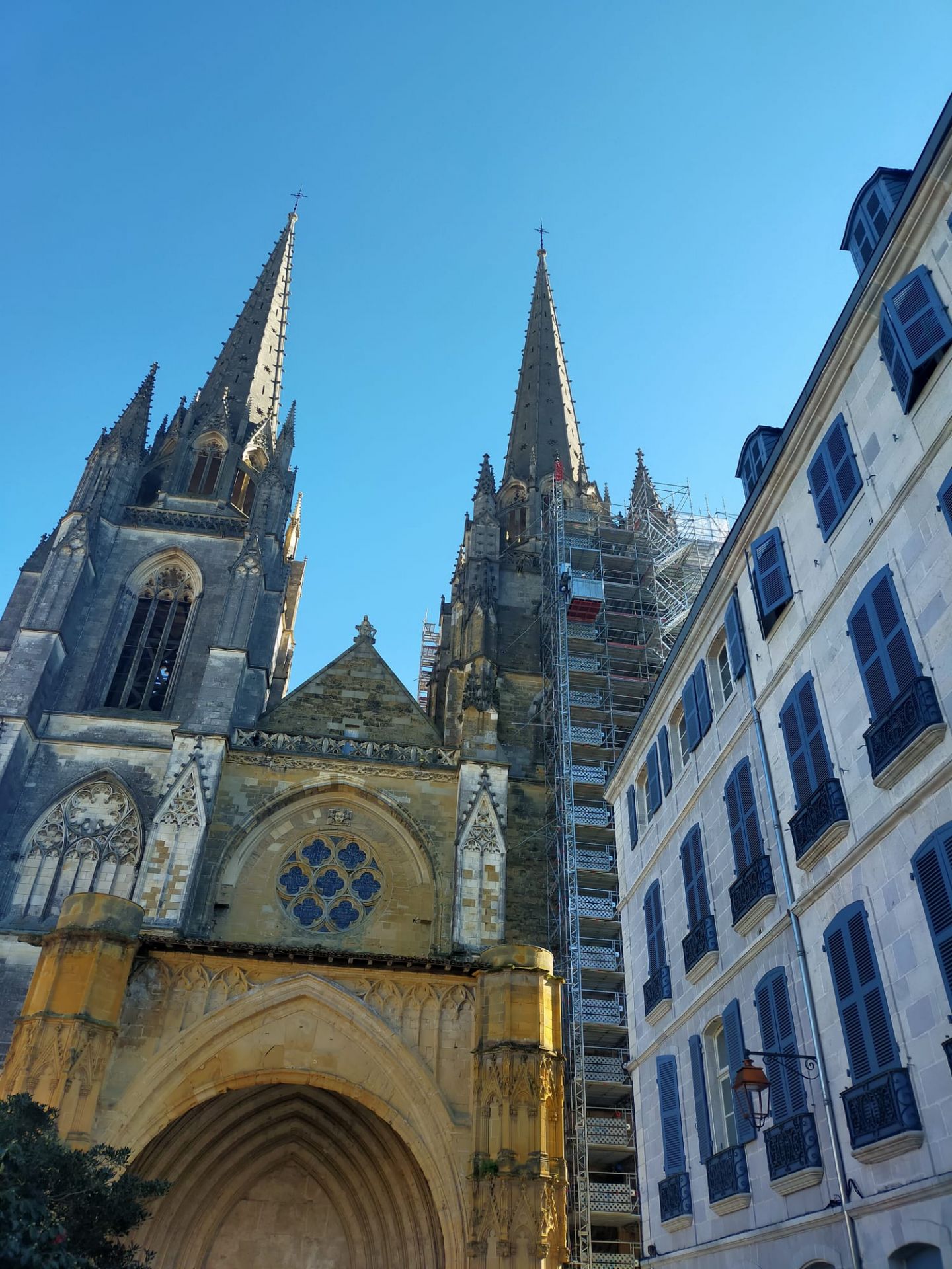 PH10, monte-charges robuste avec charge utile de 1000 kg