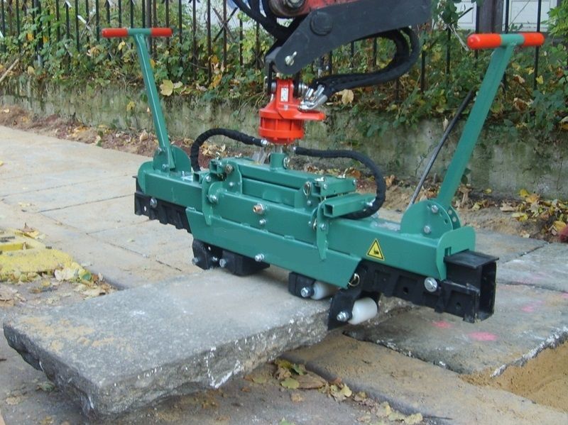 Pince polyvalente pour déchets verts et branchages