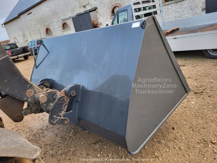 Godet à vrac ou à céréales 2500 litres - Spaw Met - adaptable sur JCB - largeur 2500 mm, volume 2,5 m3_5