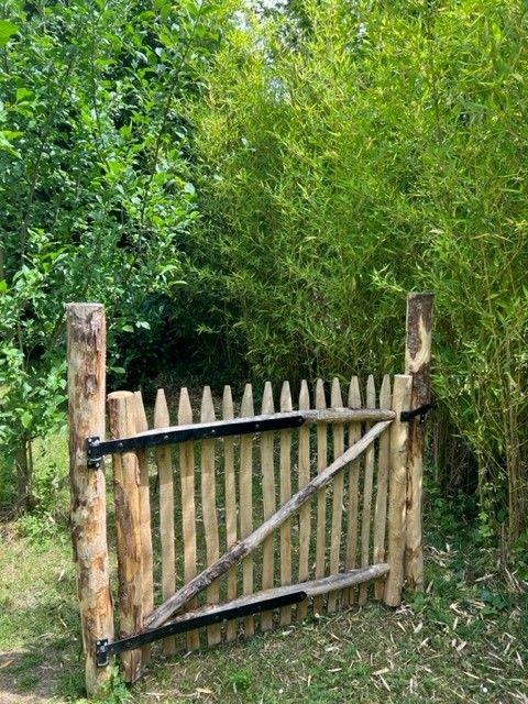 Ganivelle en robinier scié - 100 cm, 3 - clôture de 10 mètres avec espacement 5-6 cm_5