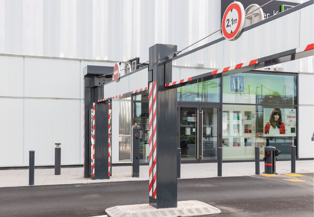 Portique articulé limiteur de hauteur parkings, centres commerciaux, sites sensibles- STOPOCAR SAMSON - PREFABAT_5